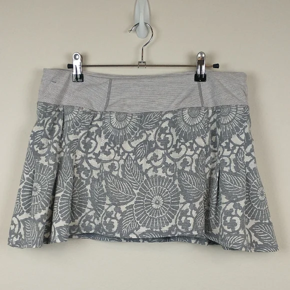 Lululemon Run: In The Sun Skirt 10 Gray Floral Skort Lined Athletic Stretch - Picture 2 of 9